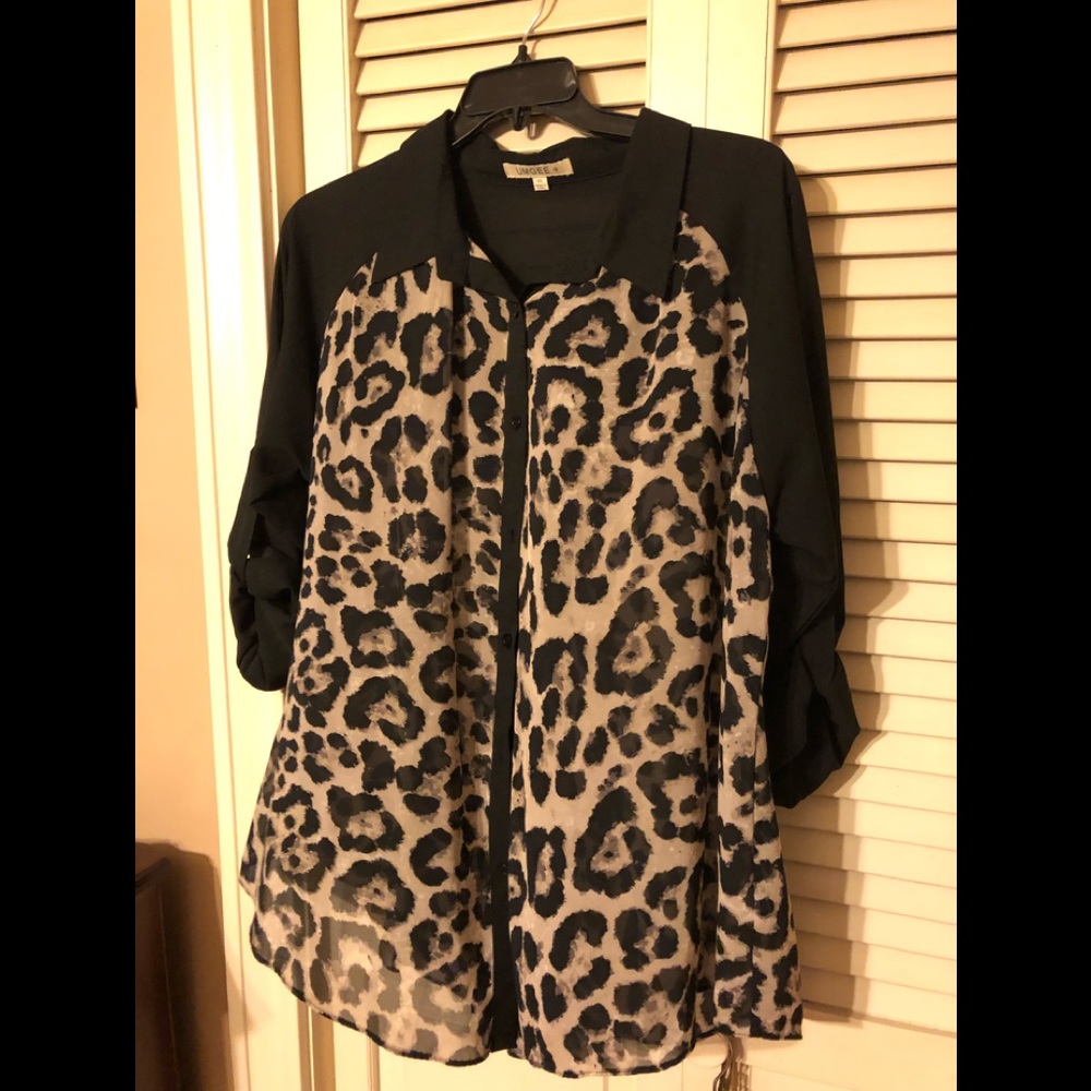 UMGEE tunic